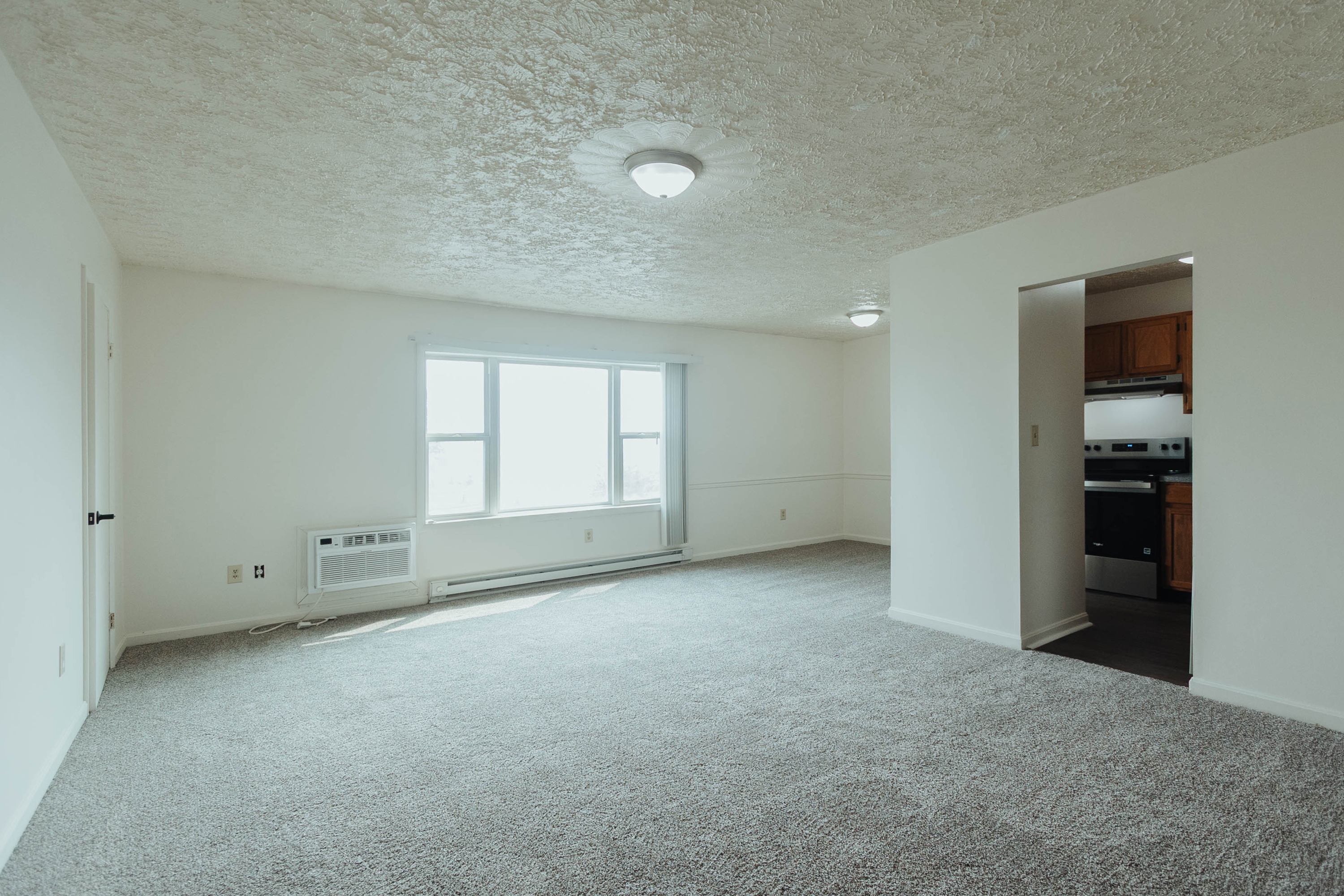 401 East Rd - 6
